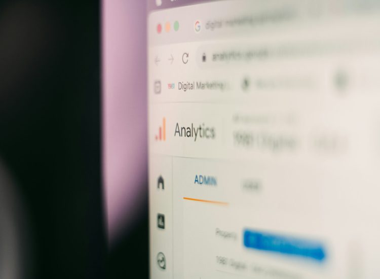 SEO content strategy in Houston displayed on analytics dashboard